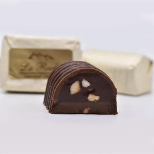 Dark Cream Hazelnut Tunnel
